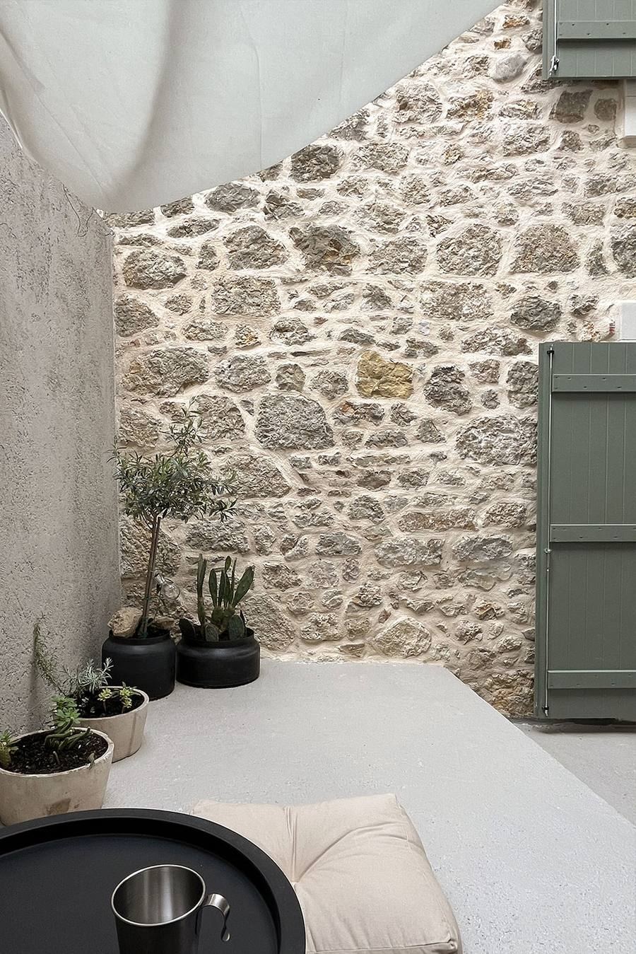 Zrmanja Stonehouse